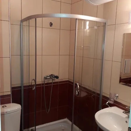 Apartment Ganz Real Estate 2 *